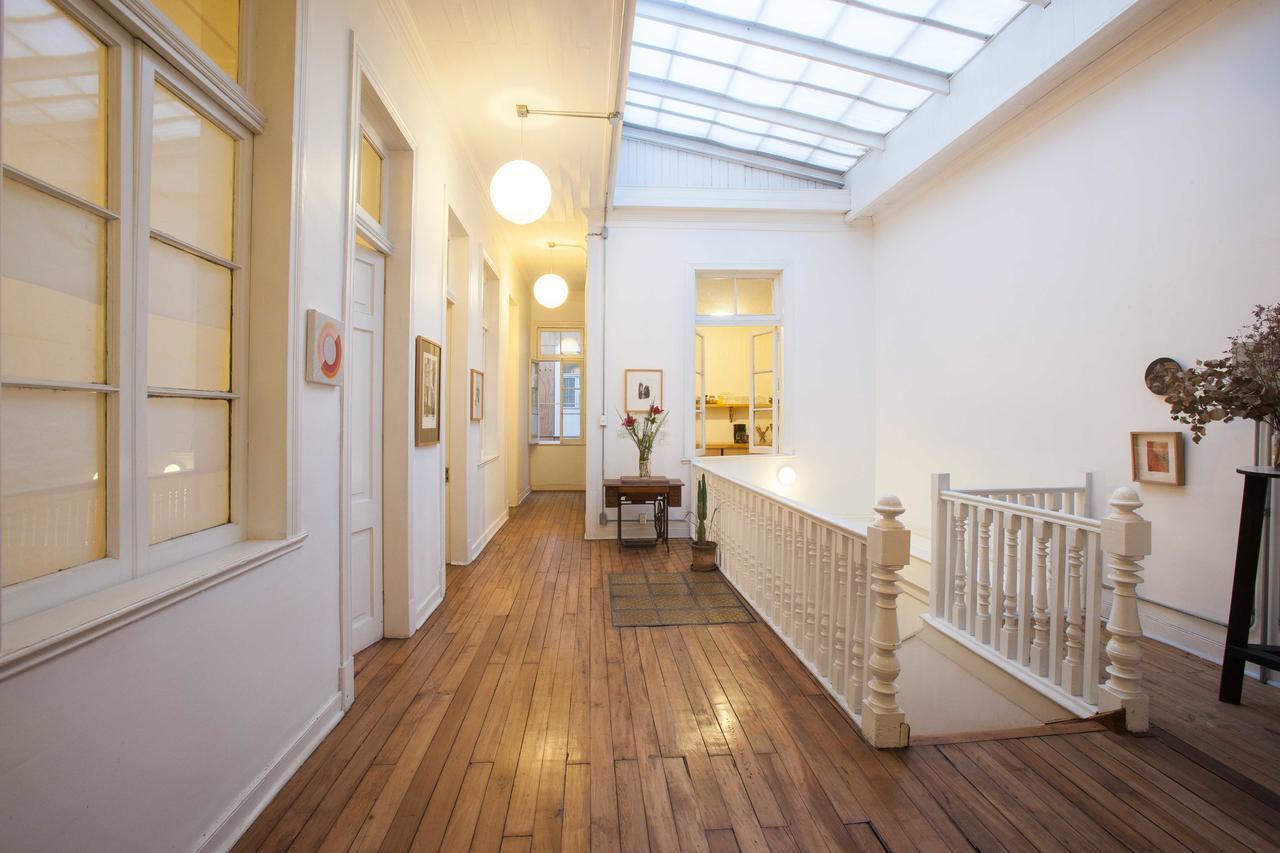 Hostal Casaplan فالبارايسو المظهر الخارجي الصورة