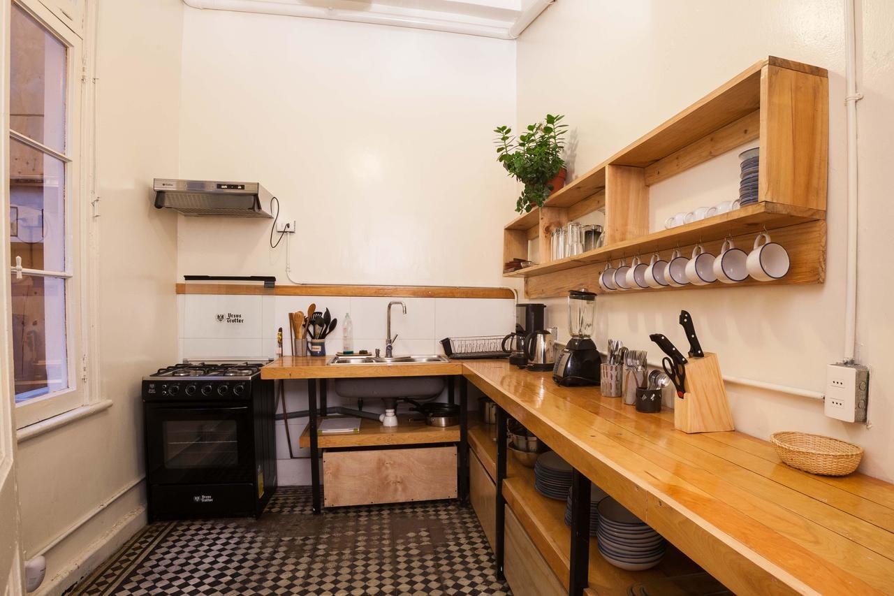 Hostal Casaplan فالبارايسو المظهر الخارجي الصورة