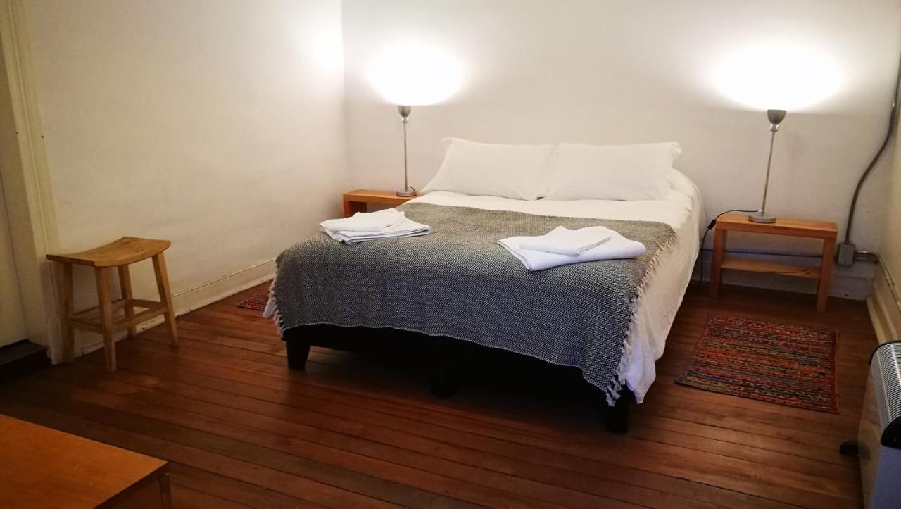 Hostal Casaplan فالبارايسو المظهر الخارجي الصورة